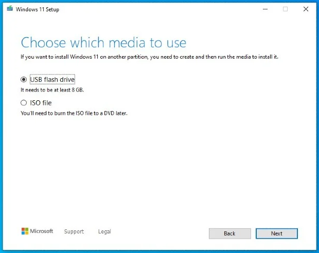 إنشاء وسائط تثبيت ويندوز 11 USB
